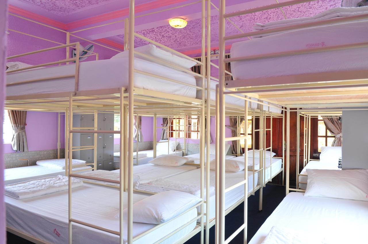 Dragon Hostel