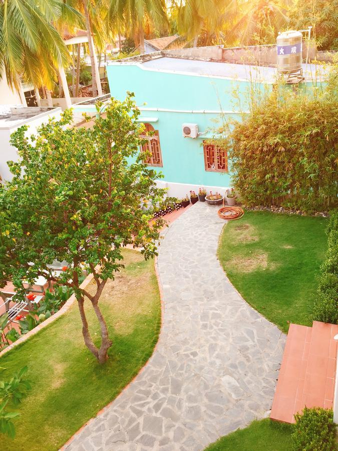 Minh Kha Hotel *