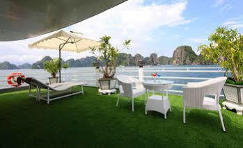 Halong Sapphire Cruises  5*