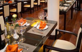 Halong Sapphire Cruises  5*