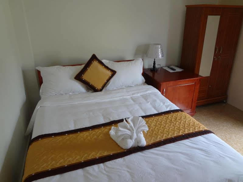 Paradise Hotel 3*