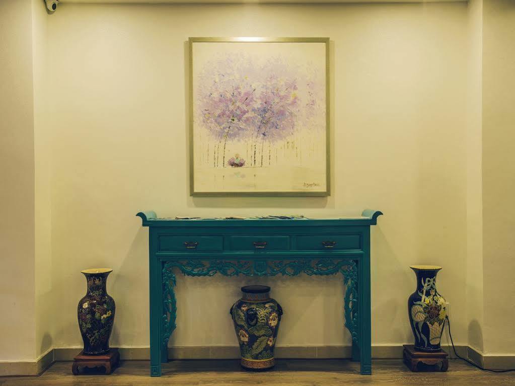 Asian Ruby Center Point & Khách sạn TP. Hồ Chí Minh