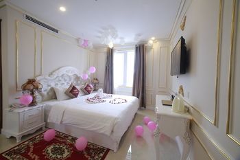 Tuyet Son Hotel 4*