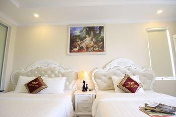 Tuyet Son Hotel 4*