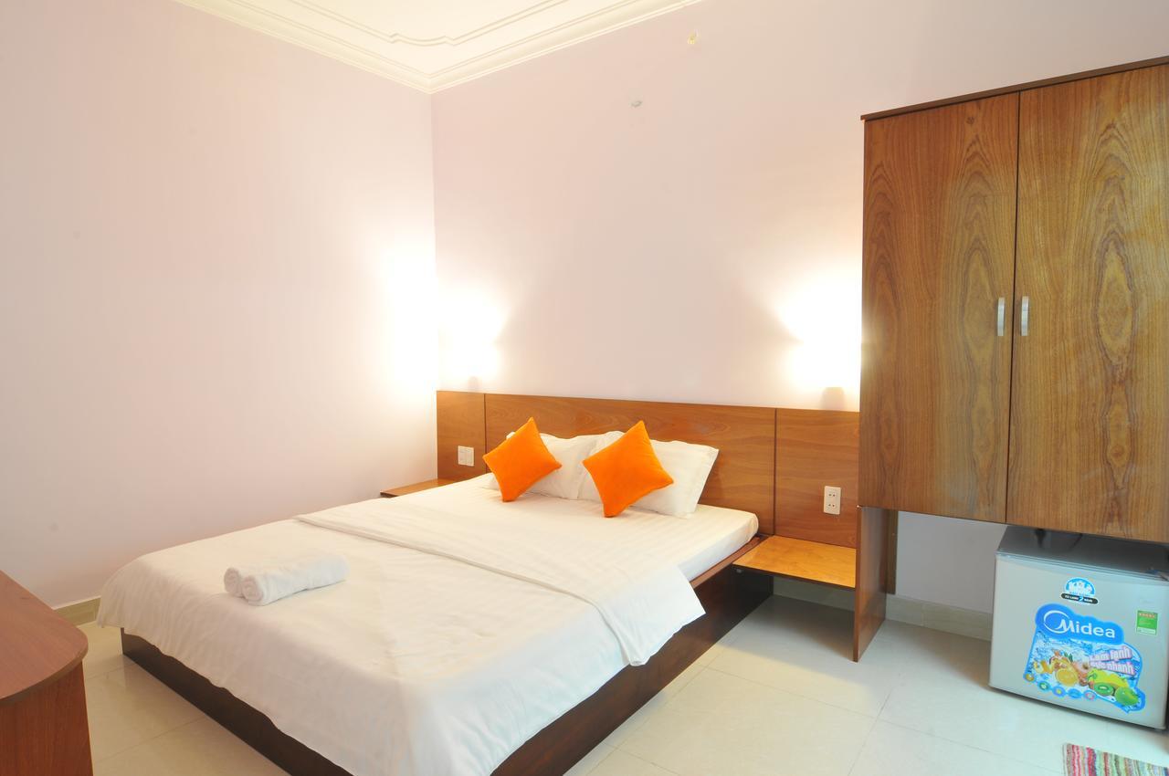 Chau Tran Hotel 2*