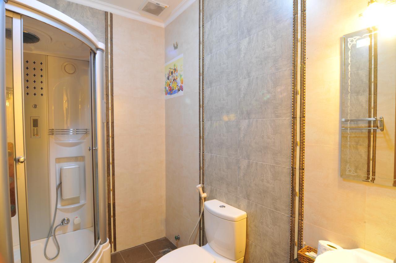 Chau Tran Hotel 2*