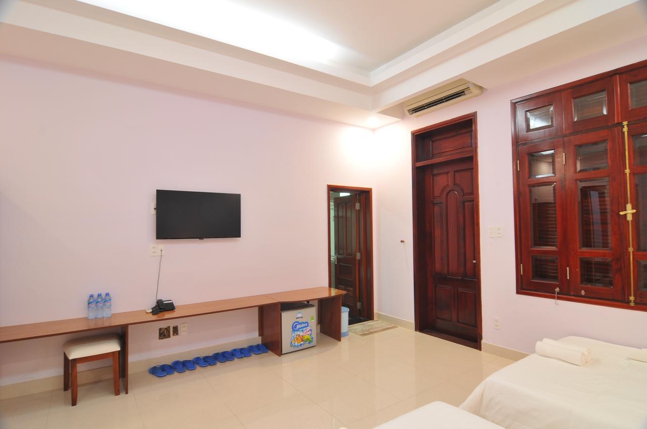 Chau Tran Hotel 2*