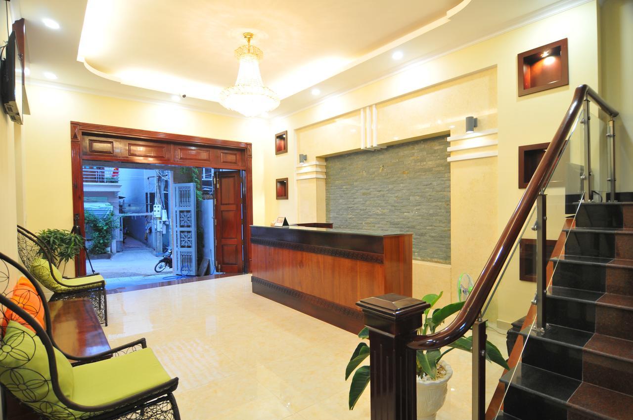 Chau Tran Hotel 2*