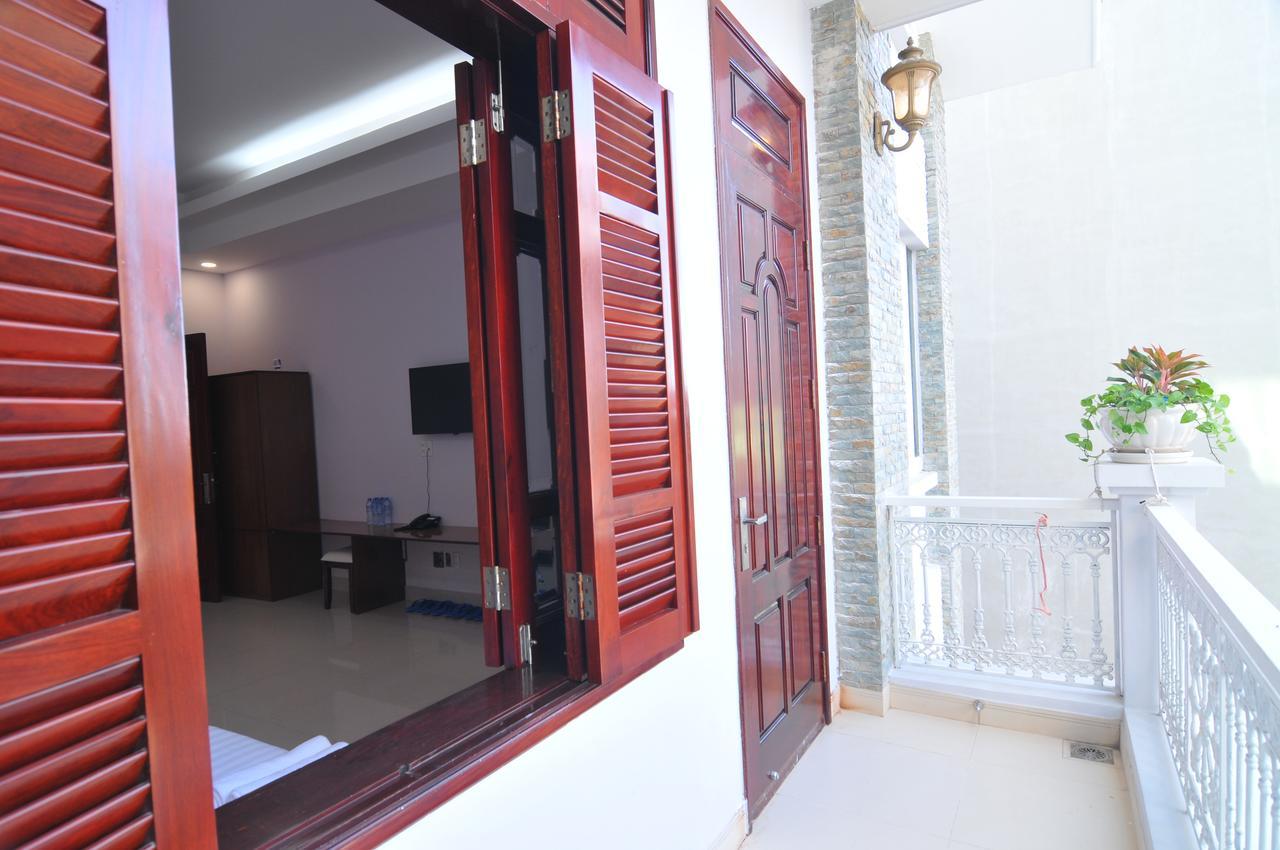 Chau Tran Hotel 2*