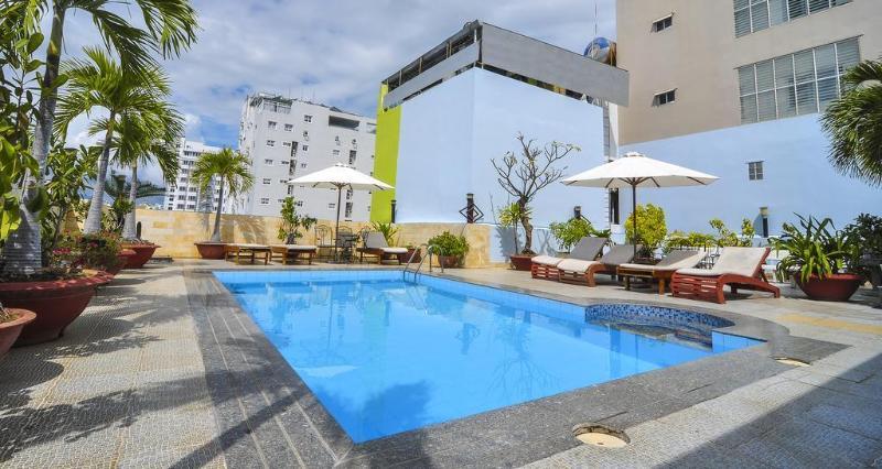 Hotel Oriental - Doi Dien Bai Bien 3*