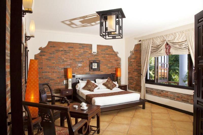Resort Tuan Chau 4*