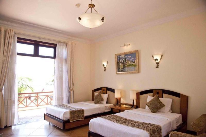 Tuan Chau 4* Ha Long