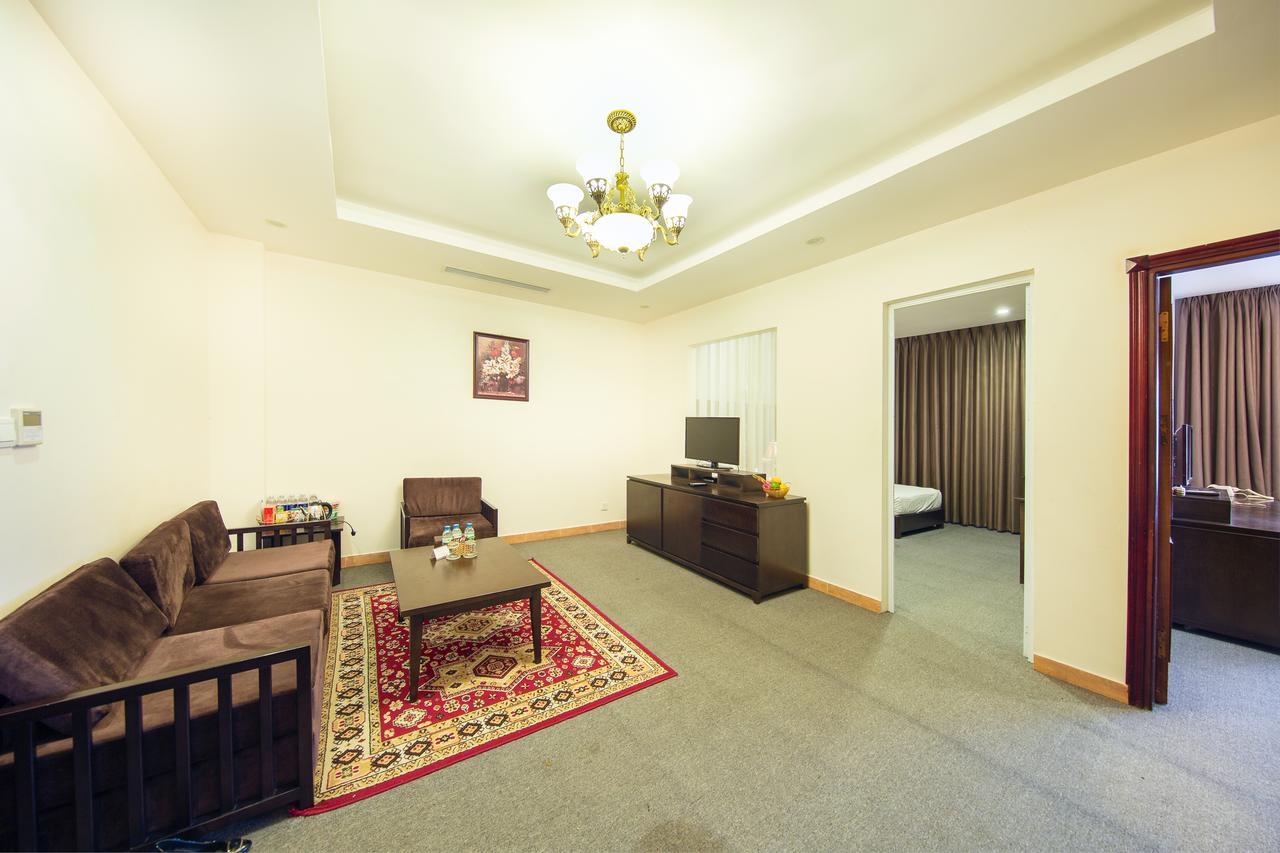 Hotel Plaza 4*