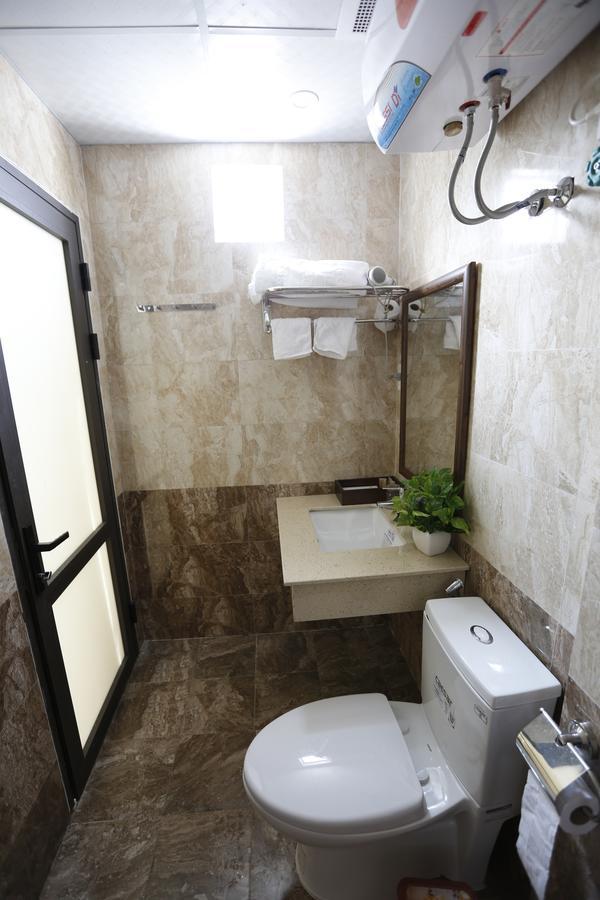 Hotel Hoang Ngoc 2*