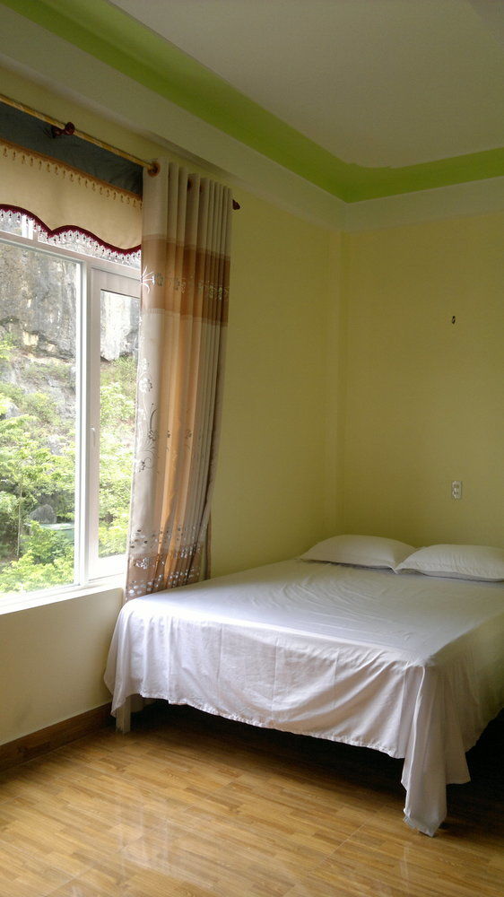 Hotel Phong Nha Midtown *