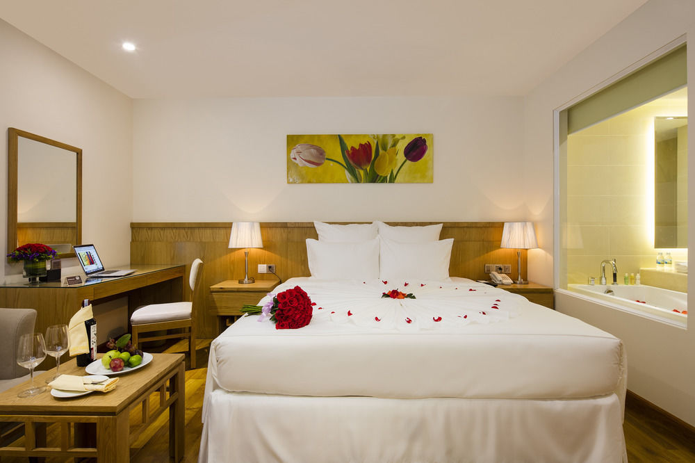 Hotel Rosaka 4*
