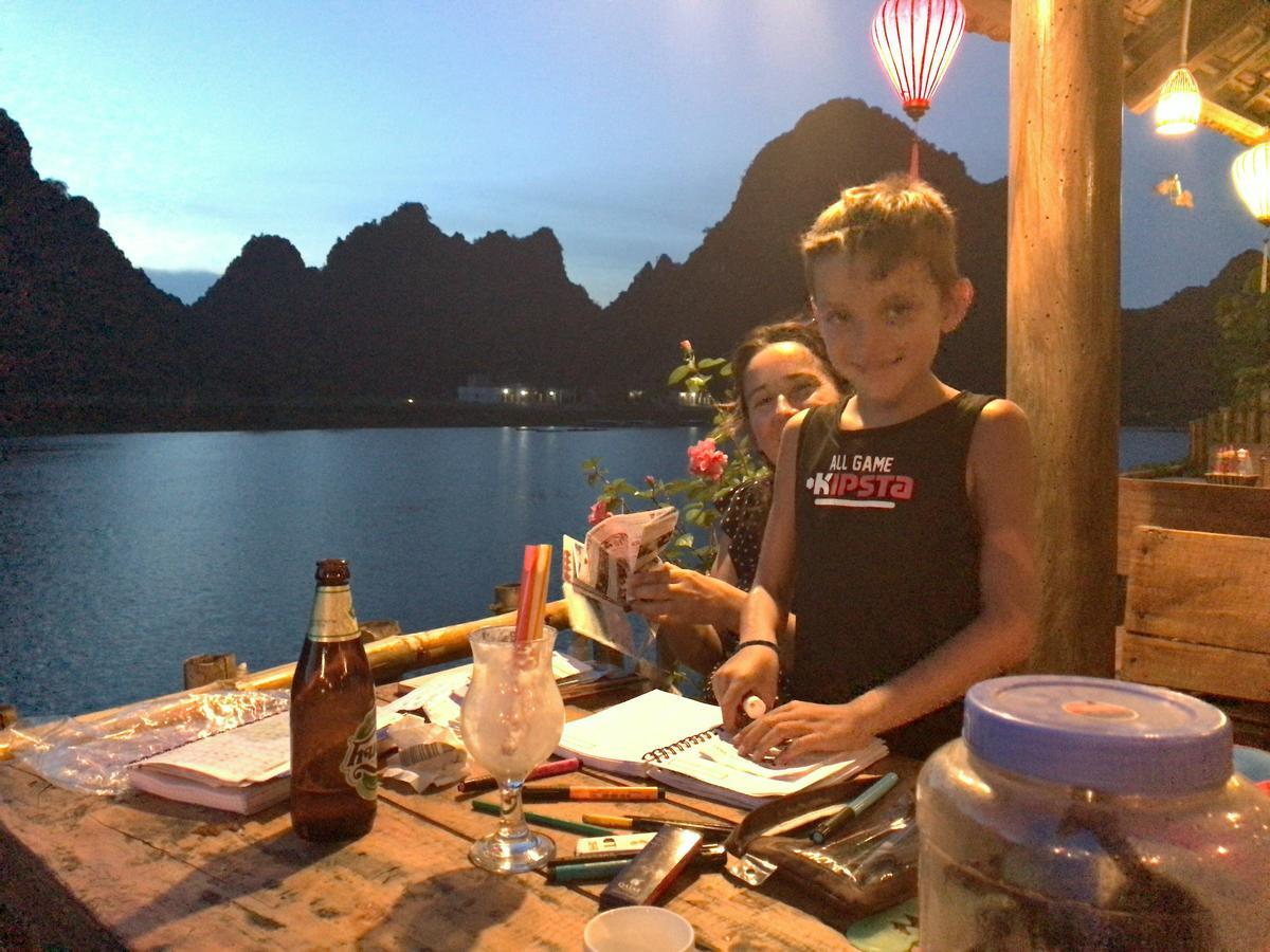 Coco House * Phong Nha