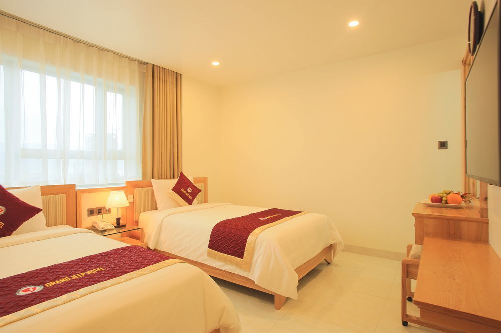 Hotel Grand Jeep 3*