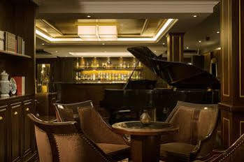 Paradise Elegance Cruise Halong 5* Ha Long