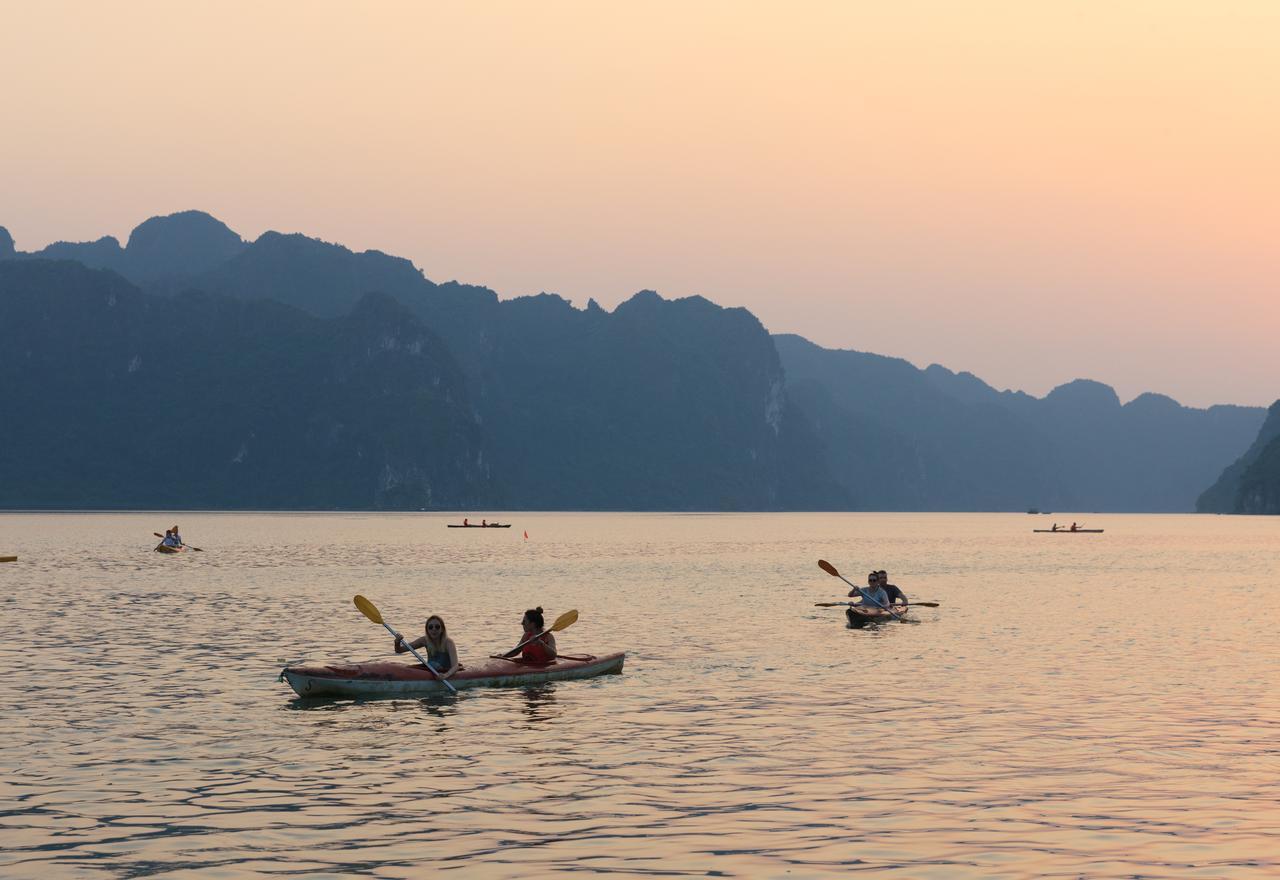  Halong Athena Cruise 5*