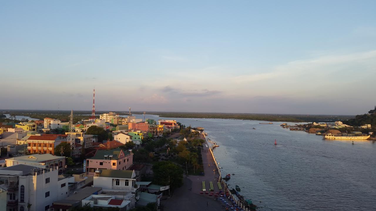 River Ha Tien