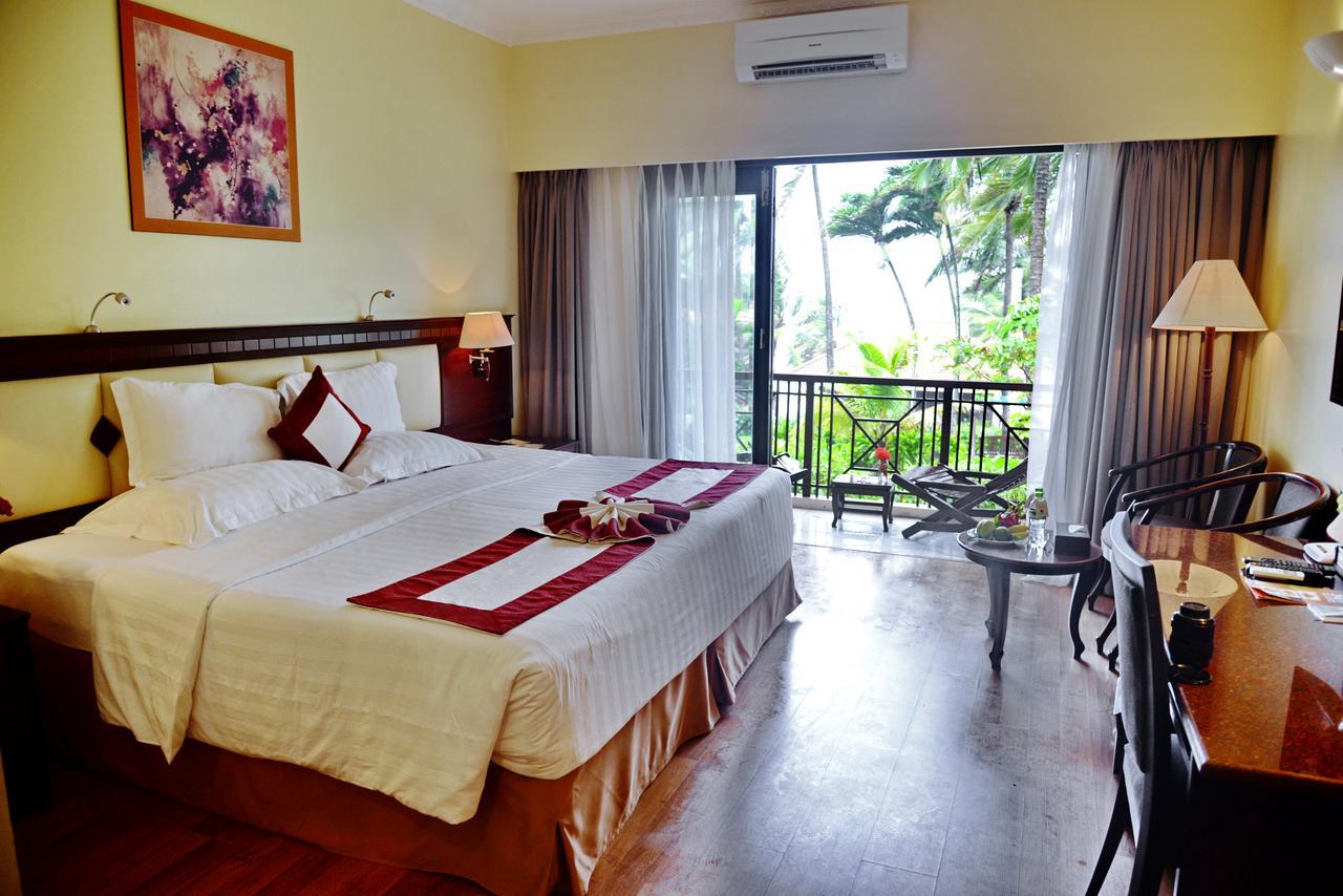 Resort Saigon &