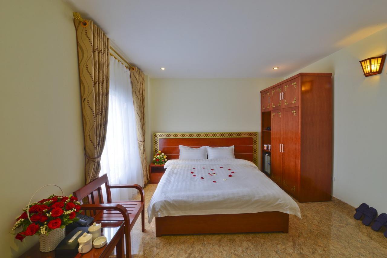 Hotel Sen Trang 2*