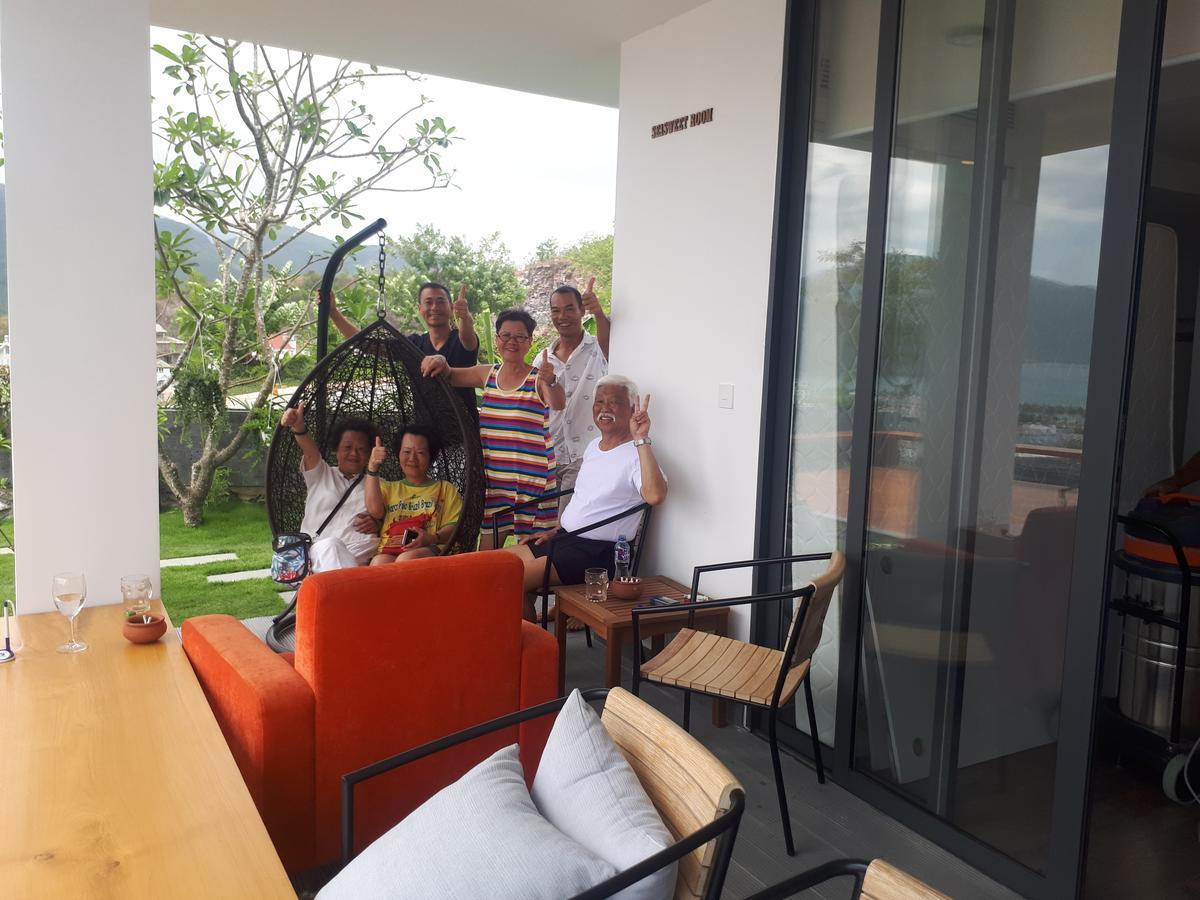 Harbor View Villa *