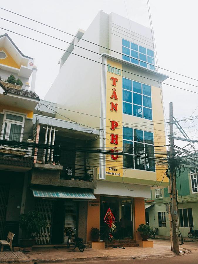 Khách sạn Tan Phu