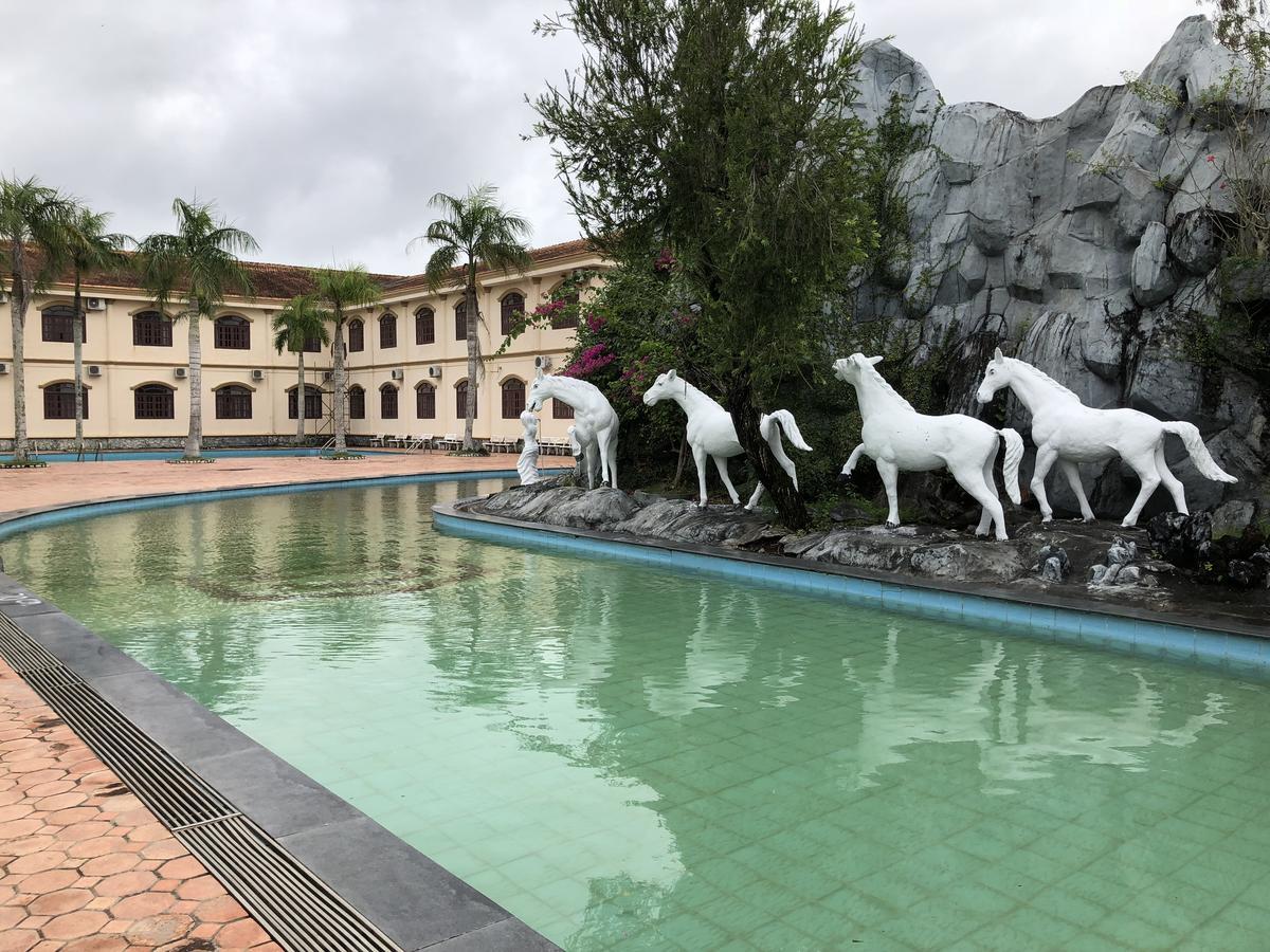 Ngoc Thu Hotel 3*