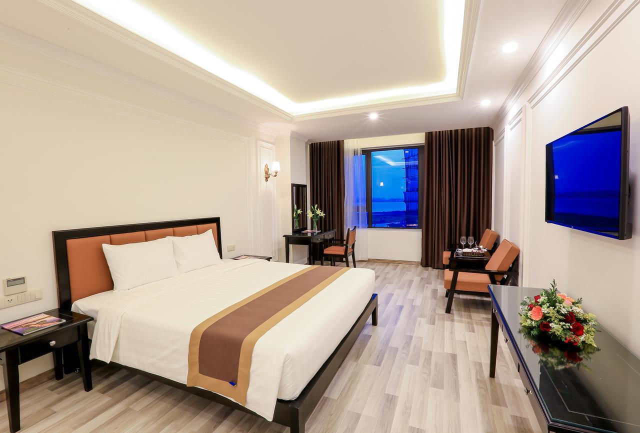 Galaxy Halong Khách sạn Hạ Long