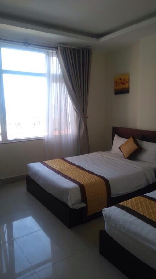 Scorpion Hotel