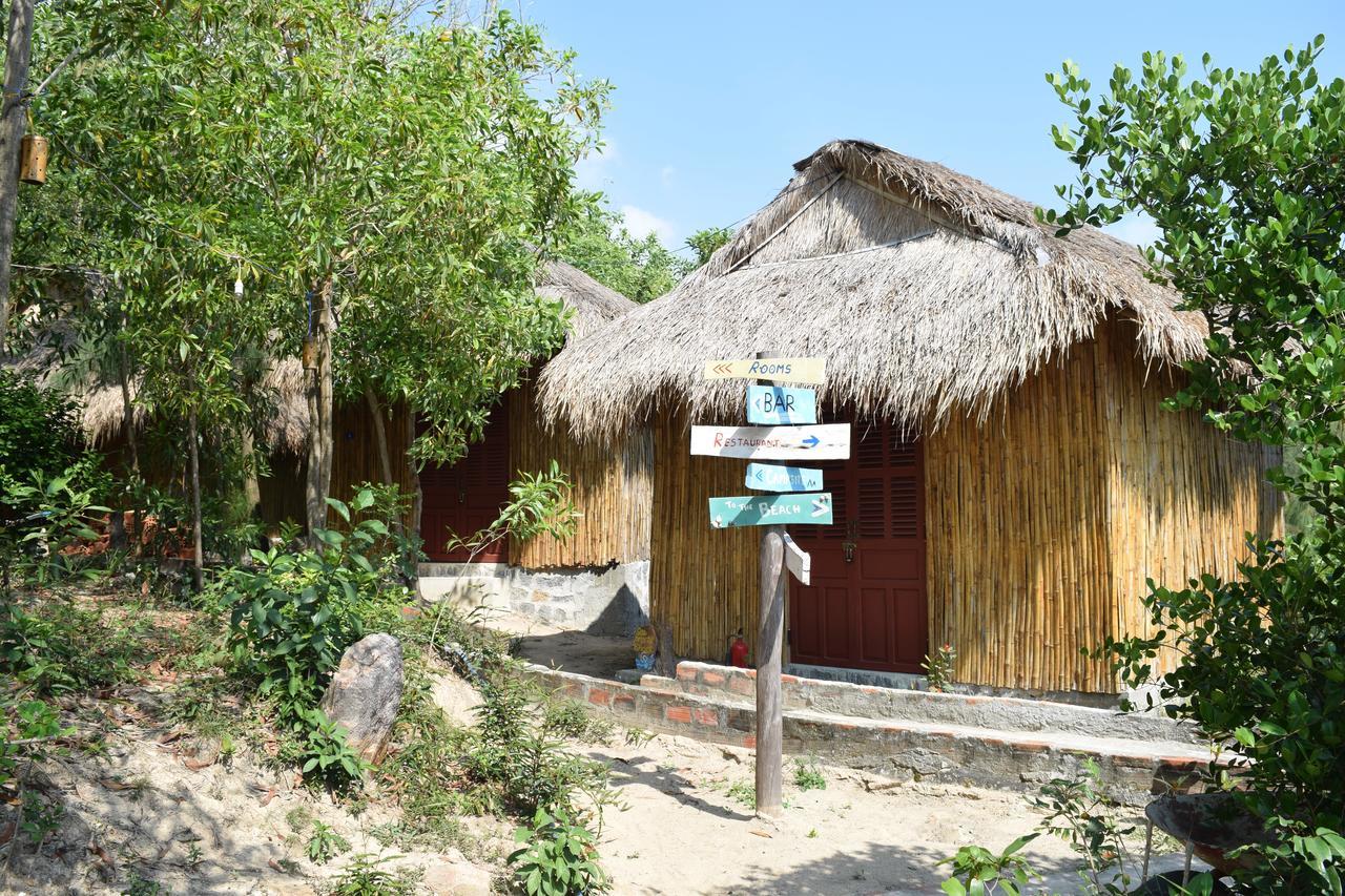 Life's A Beach Backpacker Hostel