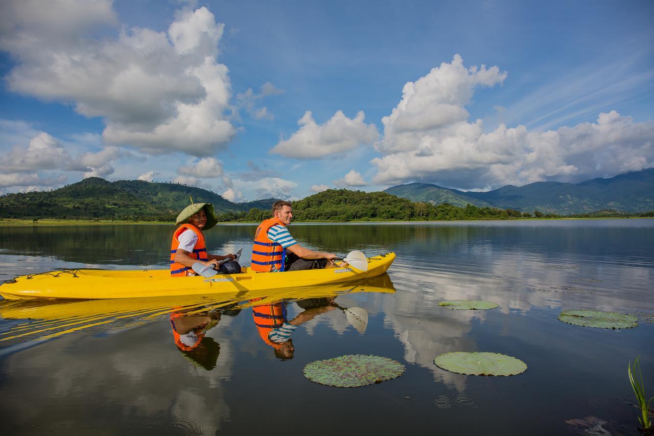 Resort Lak Tented Camp