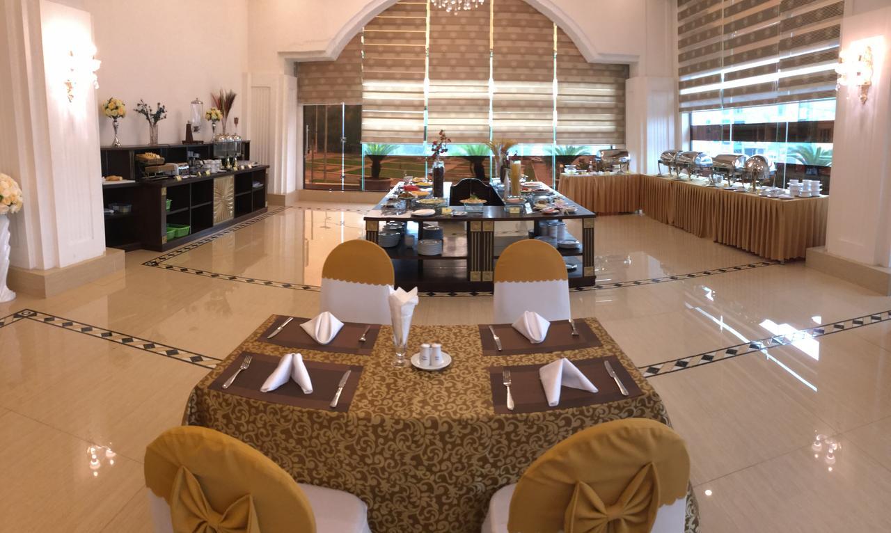 Yen Luxury Khách sạn 3*