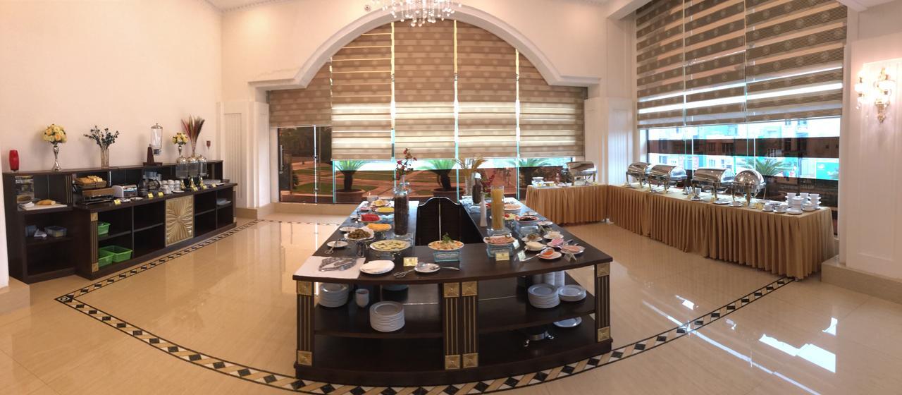 Khách sạn Yen Luxury