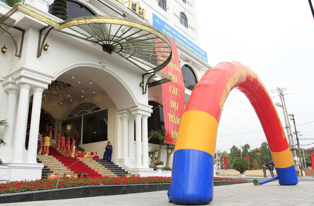 Yen Luxury Khách sạn Cam Pha