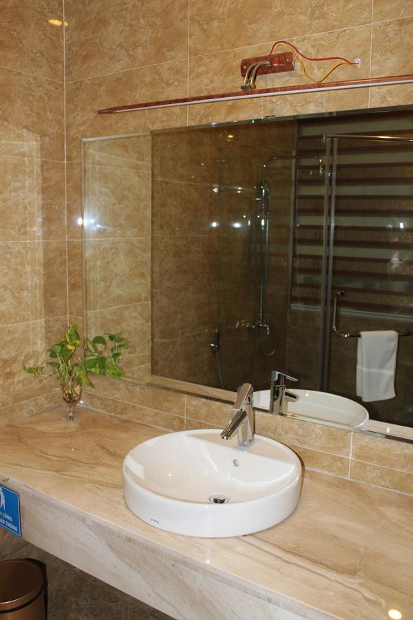 Yen Luxury 3* Cam Pha
