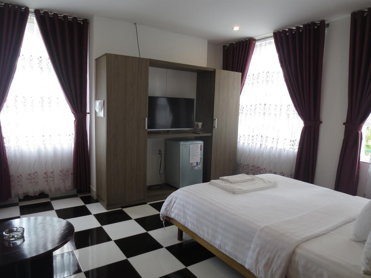 Manning Hotel