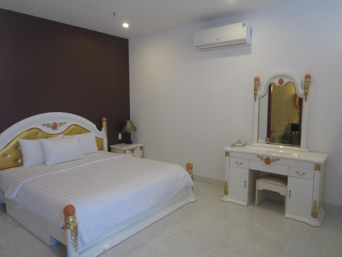 Manning Hotel