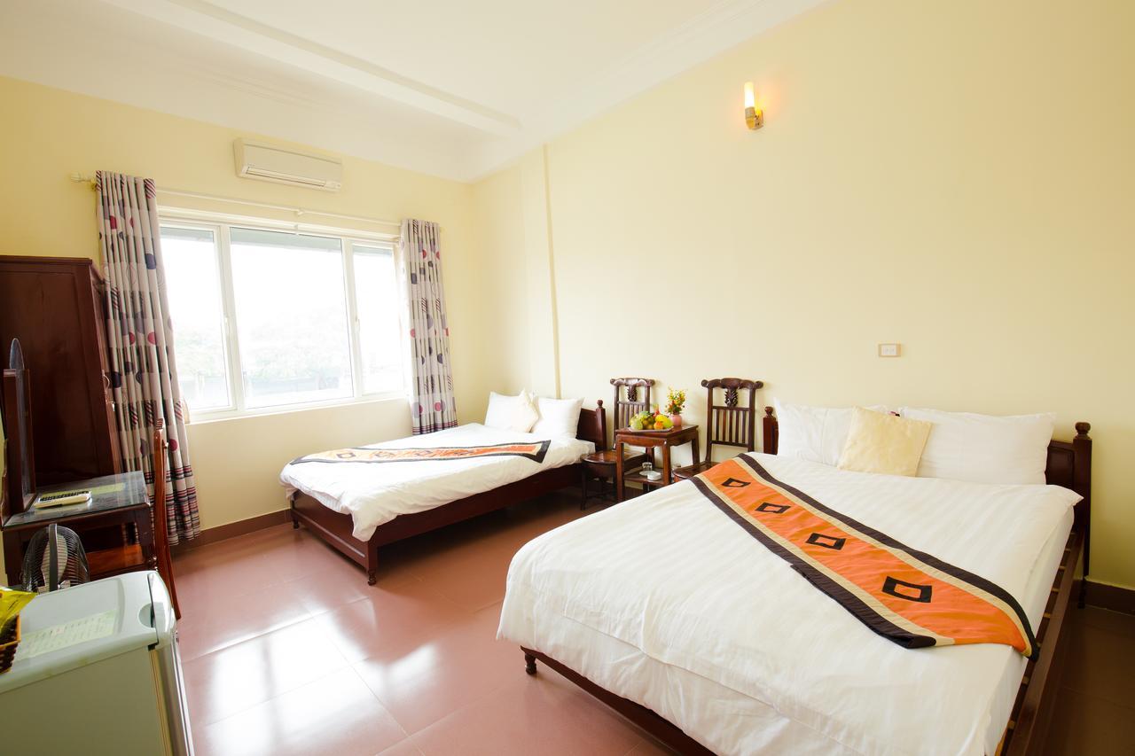 Lotus Hotel