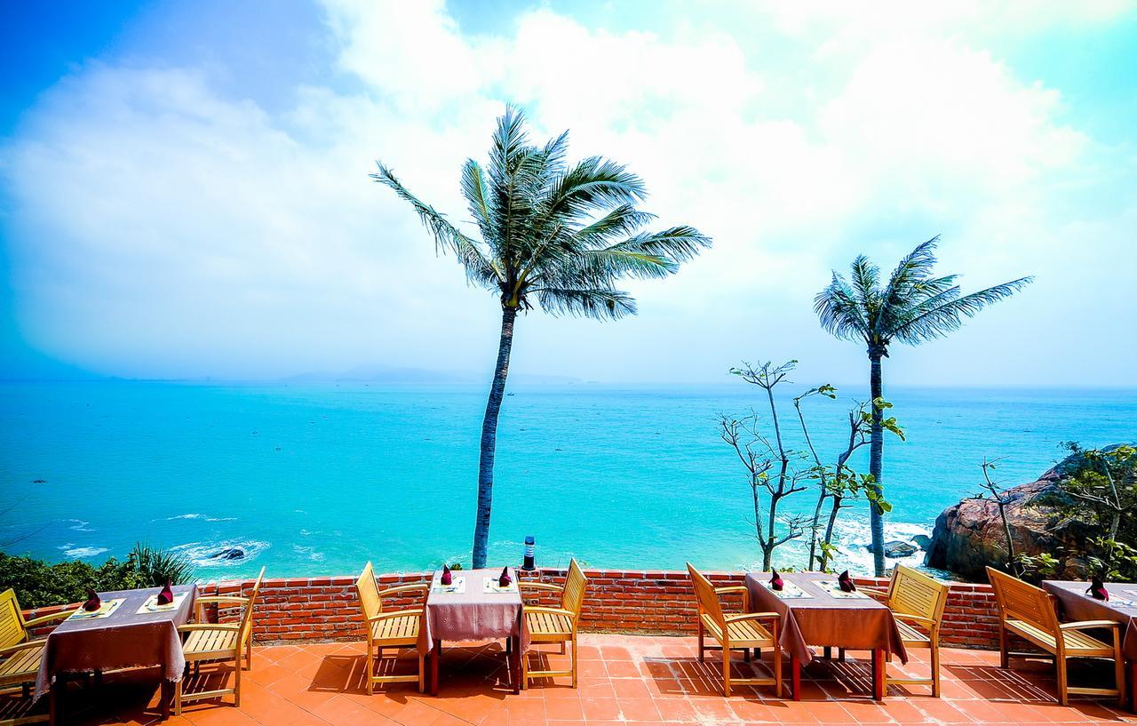 Resort Aurora And