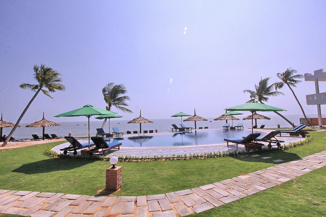 Resort Ocean Place
