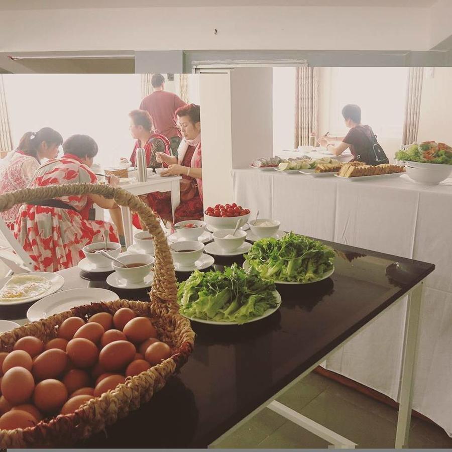 Montana Hotel Khách sạn 2*