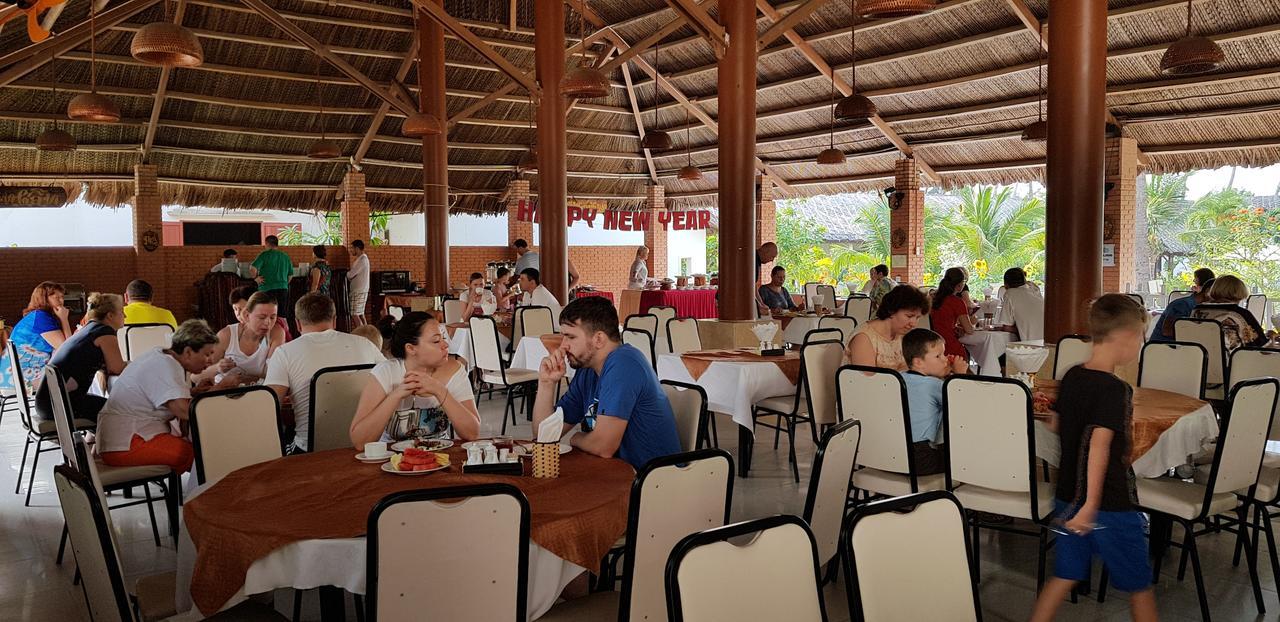 Dưỡng Bãi Biển Sun&sands Mũi Né