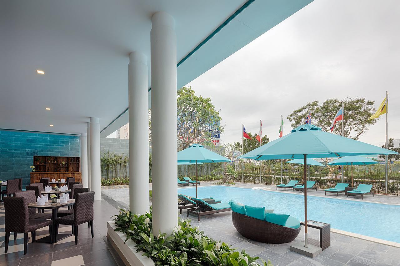 Flora Beach Hotel & Spa 3* Da Nang