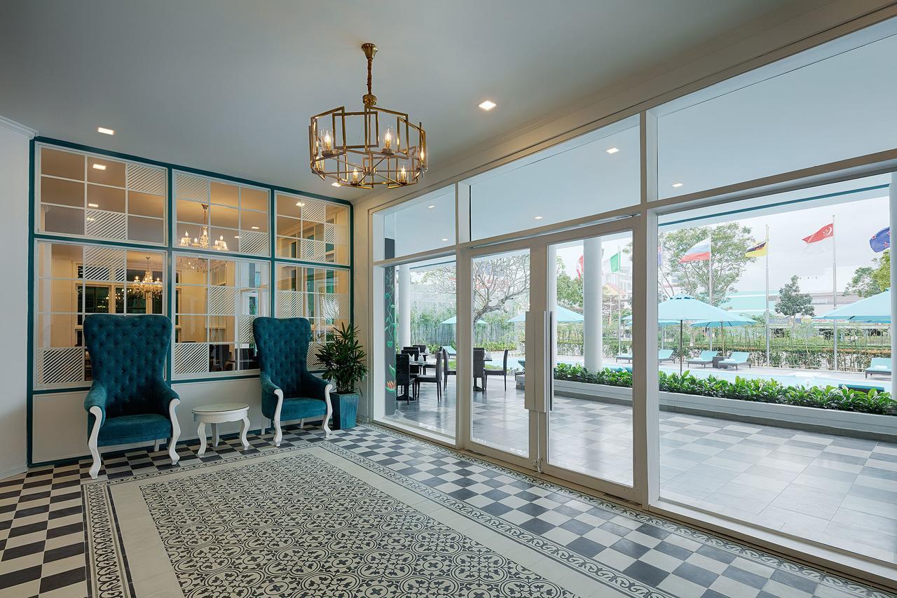 Hotel Flora Beach Hotel & Spa