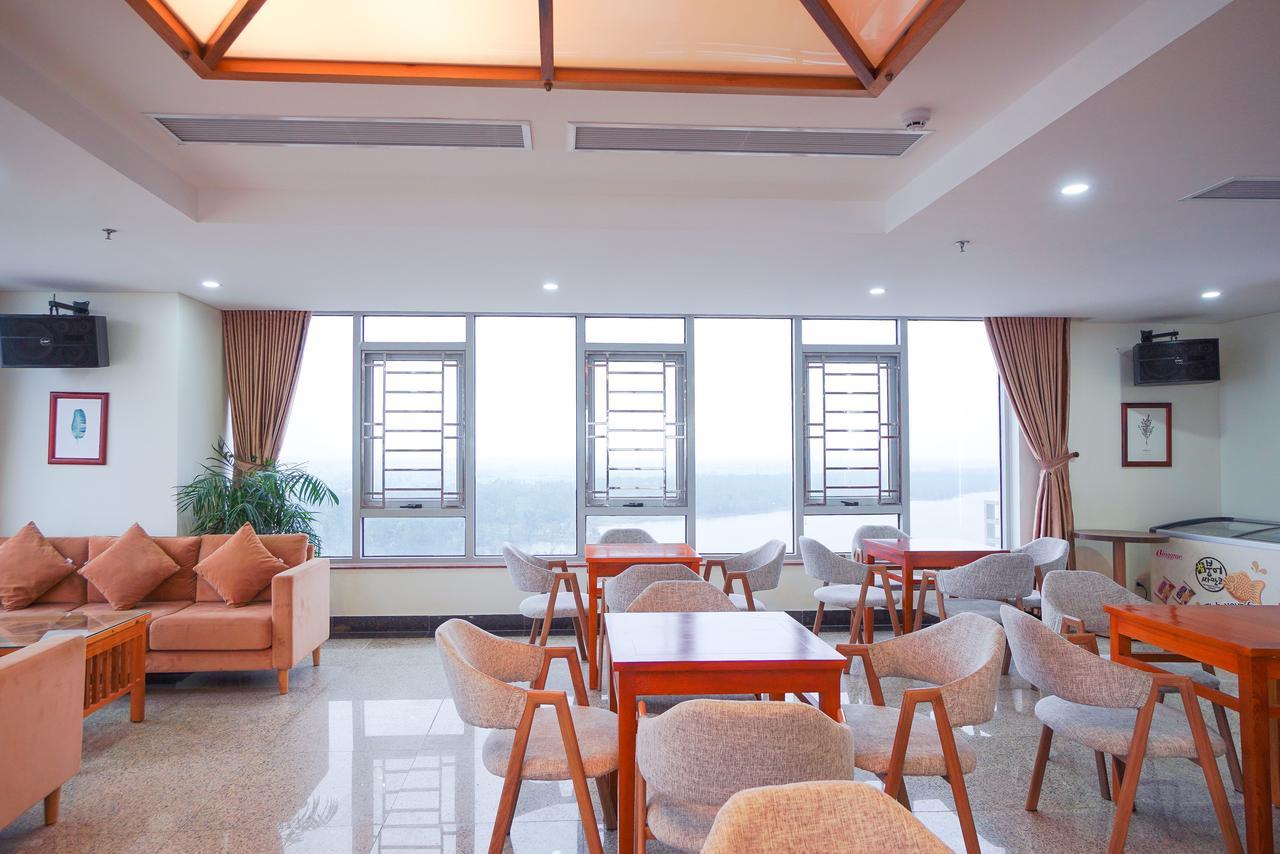 Vinh Hoang Hotel 4*