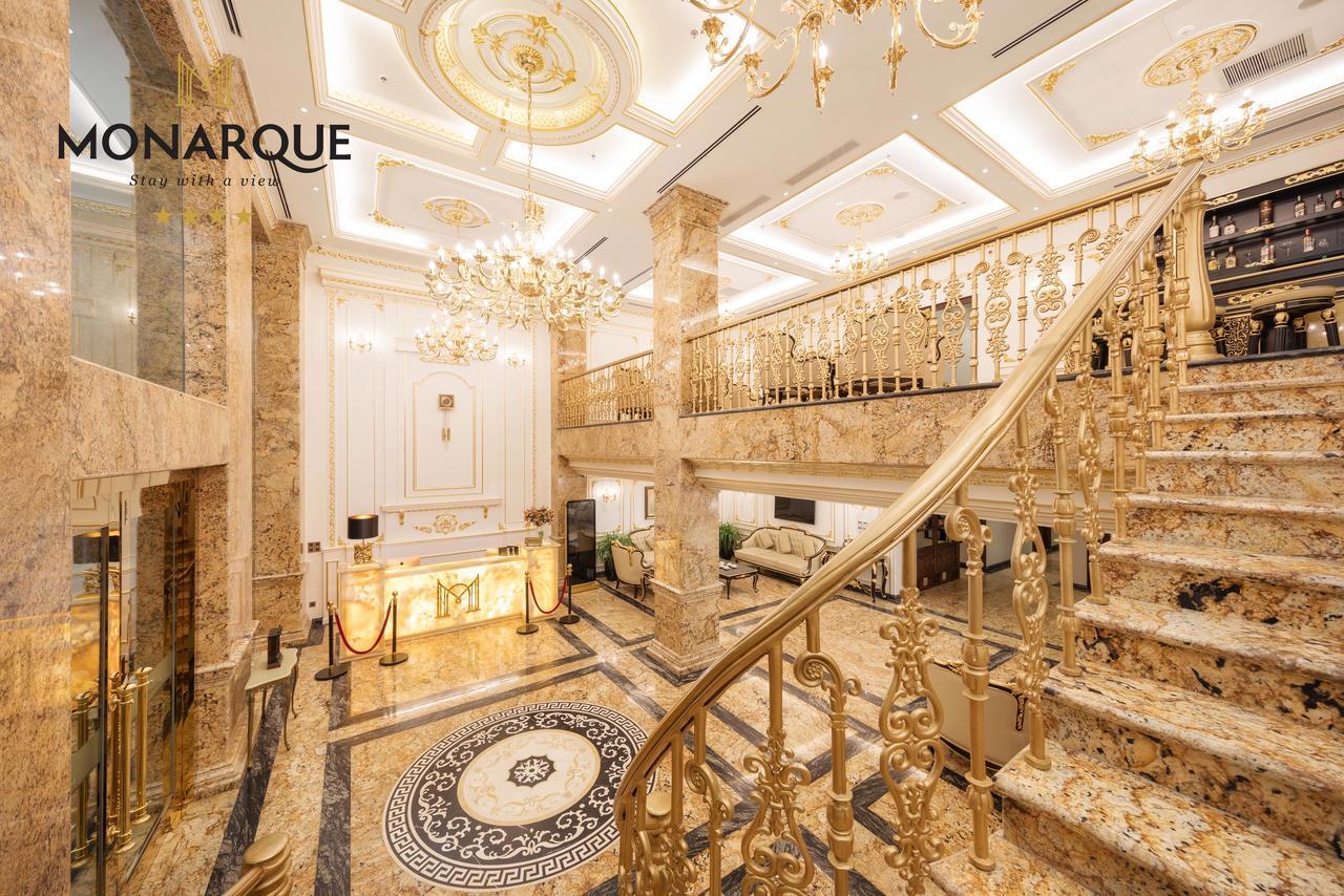 Hotel Monarque