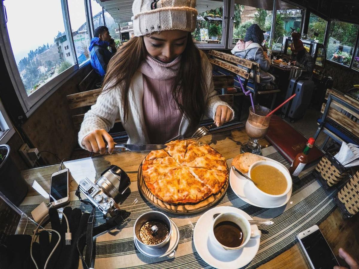 Fansipan Terrace Cafe And *